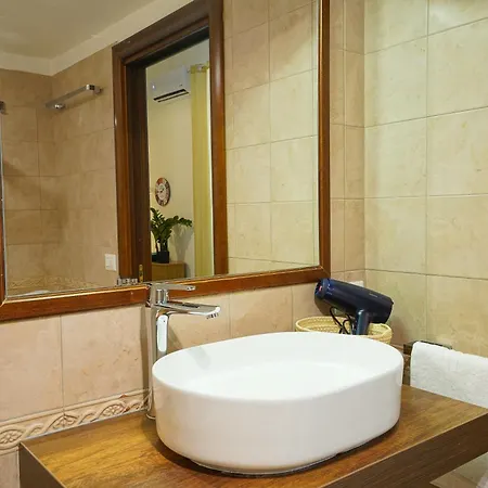 Apartament Calaba Decumani - Historic Center *